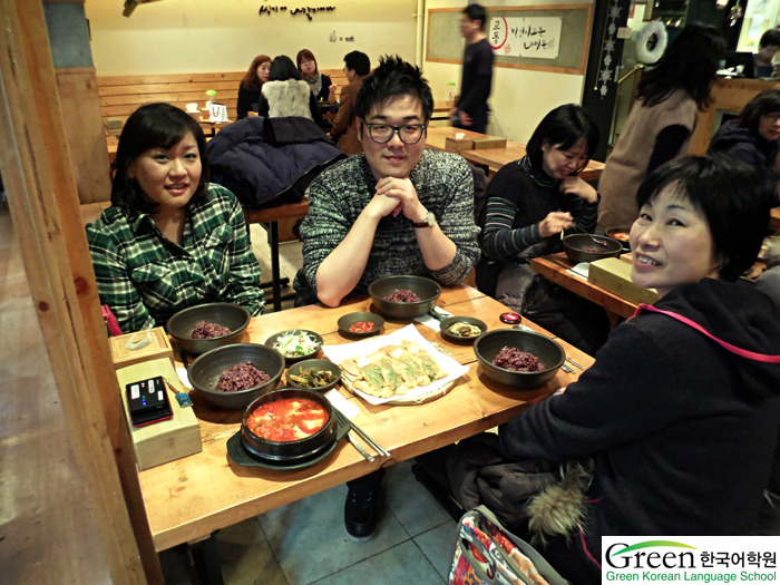 [Traditional lunch] 다 같이 전을 먹어요~ with 계란찜, 순두부!