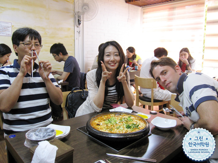 [Hanok Maeul] 한옥마을에 가서 맛있는 식사를 해요~ ②