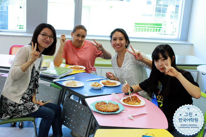 [August Party] 노릇노릇 맛있는 빈대떡을 먹어요~♬