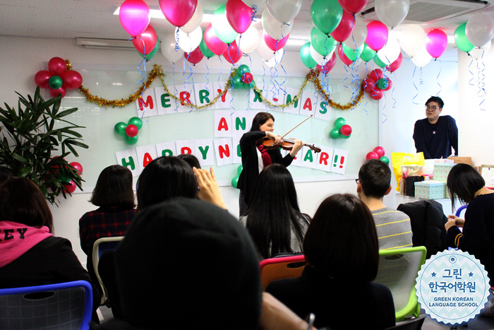 [Merry Christmas] 여러분, 오늘은 크리스마스 이브예요~♬ 우리 파티해요~