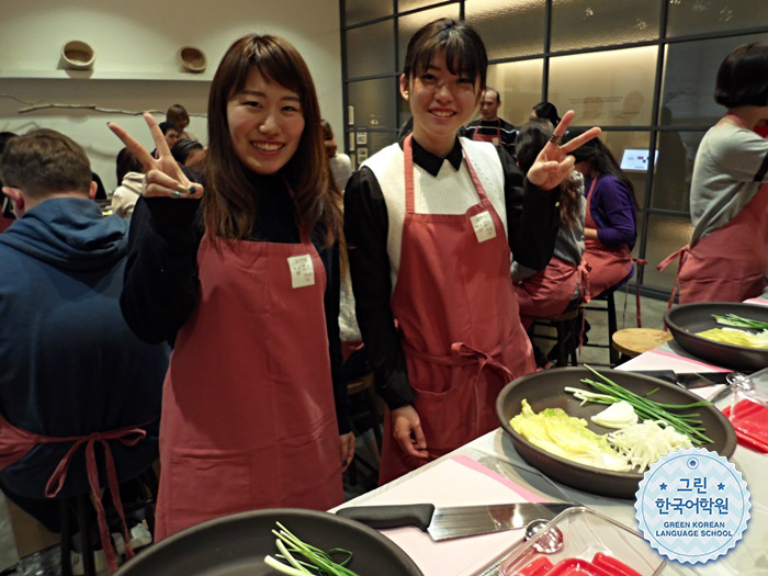 [Making Gimchi] 김치를 만들어서 집에 가져 가요!