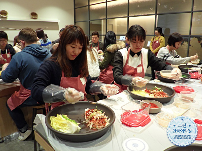 [Making Gimchi] 김치를 만들어서 집에 가져 가요!