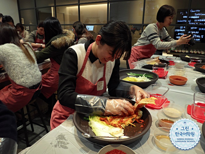 [Making Gimchi] 김치를 만들어서 집에 가져 가요!