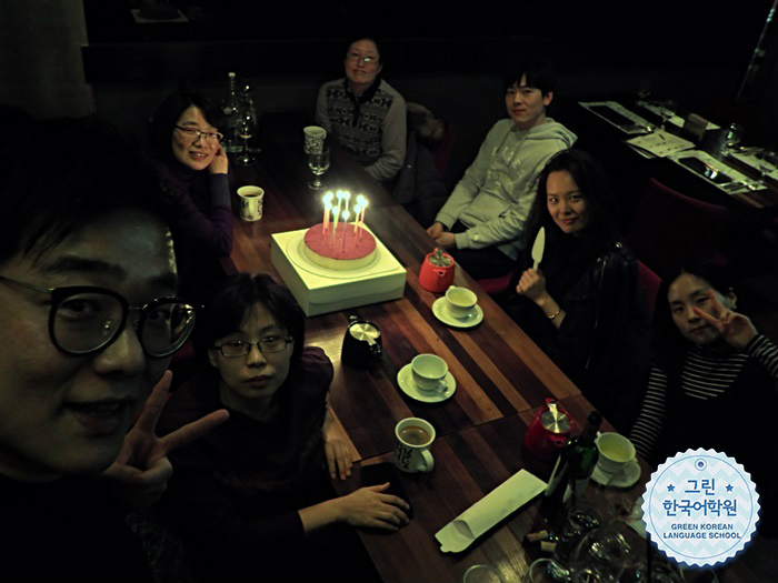 [Happy B-day] 한국어학원 선생님들의 3월 생일을 축하합니다~